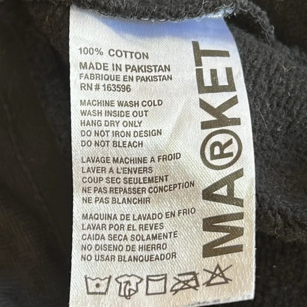 Market Exotic Imports drawstring fleece shorts.Size Medium. Pockets. Car graphic